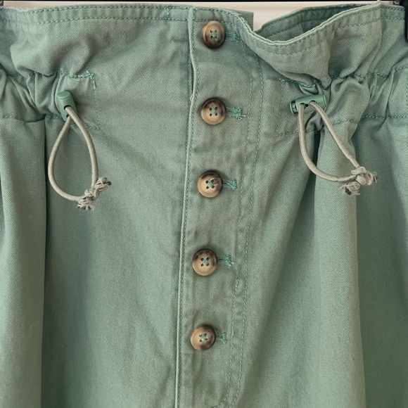 SOLD | UO TERRA HIGH WAISTED PAPER BAG BUTTON FLY PANT - Picture 8 of 8